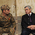 Президент Серж Саргсян в городе Степанаван посетил семью военнослужащего-контрактника Артака Габузяна-05.11.2011