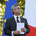 Президент Серж Саргсян после выступления во Французском университете Еревана