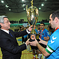 Президент Серж Саргсян присутствовал на финальной игре первенства по мини-футболу, посвященного 125-летию Гарегина Нжде-19.11.2011
