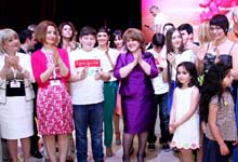 ՀՀ առաջին տիկին Ռիտա Սարգսյանը մասնակցել է «Նվիրիր կյանք» հիմնադրամի ձոներգի տեսահոլովակի շնորհանդեսին