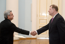 The newly appointed Ambassador of Lithuania presented his credentials to the President