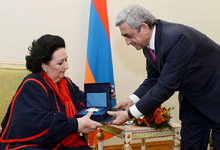 President Serzh Sargsyan received the world famous opera singer Montserrat Caball&eacute;