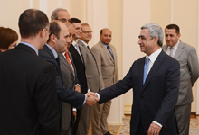 Президент Серж Саргсян принял делегацию, возглавляемую президентом ЕБРР Сумой Чакрабарти