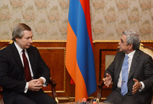 President Serzh Sargsyan received the newly appointed American Co-Chair of the OSCE Minsk Group James Warlick