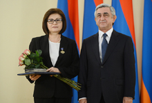 An award ceremony took place at the Presidential Palace on the occasion of the 22nd anniversary of the Armenian Independence