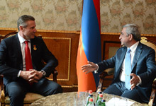 Նախագահն ընդունել է Աթլետիկայի միջազգային ֆեդերացիայի և Բալկանյան երկրների աթլետիկայի ֆեդերացիաների ասոցիացիայի ղեկավարությանը

