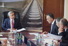 President Serzh Sargsyan held a meeting at the Ministry of Transportation and Communications