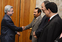 Президент принял делегацию Государства Кувейт во главе с губернатором провинции Эль-Кувейт
