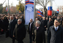 Президент в Ереване присутствовал на церемонии открытия памятника «Единый крест»