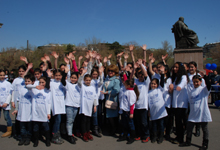 Первая леди Армении Рита Саргсян приняла участие в шествии, посвященном Всемирному дню распространения информации об аутизме