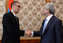 President Serzh Sargsyan received Twitter Vice President Raffi Krikorian