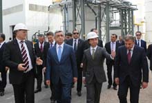 President Serzh Sargsyan visited a modernized gold extraction plant in Ararat 