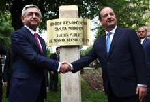 Президенты Армении и Франции приняли участие в открытии в Ереване сквера имени Мисака Манушяна