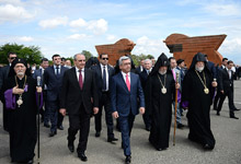 Президент Серж Саргсян принял участие в празднестве, посвященном Празднику Республики