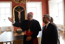 Նախագահը հանդիպում է ունեցել Վիեննայի արքեպիսկոպոս, Ավստրիայի կաթոլիկ եկեղեցու առաջնորդ կարդինալ Քրիստոֆ Շոնբորնի հետ

