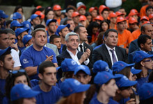 President Serzh Sargsyan attends Baze-2014 youth camp closing ceremony