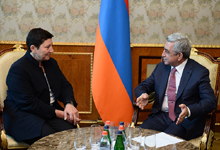Президент Серж Саргсян принял депутата Сейма Литвы Далю Куодите