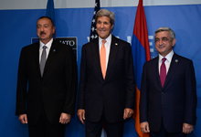 Նյուպորտում կայացել է Հայաստանի, Ադրբեջանի նախագահների և ԱՄՆ պետքարտուղարի եռակողմ հանդիպումը