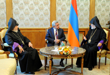 President hosts Catholicos of All Armenians and Catholicos of Great House of Cilicia
