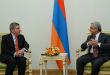 President receives President of International Olympic Committee Thomas Bach