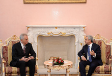 President Serzh Sargsyan meets Serbian President Tomislav Nikolic