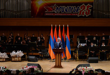 President attends event dedicated to Iravunq newspaper’s 25th anniversary