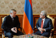 Президент Серж Саргсян принял Генерального секретаря ОДКБ Николая Бордюжу