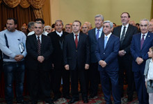 Президент присутствовал на презентации книги Арташеса Гегамяна

