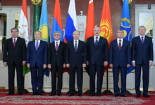 Президент Серж Саргсян в Москве принял участие в сессии Совета коллективной безопасности ОДКБ