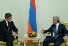 Նախագահին իր հավատարմագրերն է հանձնել Հայաստանում Լեհաստանի նորանշանակ դեսպան Եժի Նովակովսկին