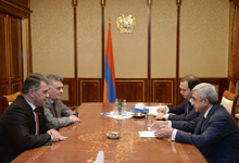 President Serzh Sargsyan meets with representatives of Heritage Party