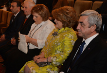 Նախագահ Սերժ Սարգսյանը դիտել է Սայաթ-Նովայի ծննդյան 300-ամյակին նվիրված «Սիրո Կամուրջ» ներկայացումը 