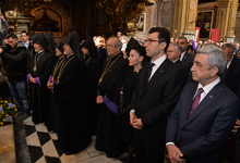 Президент присутствовал на церемонии открытия и освящения посвященного Геноциду армян памятника – хачкара