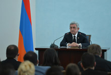 President Serzh Sargsyan receives representatives of Democrat Youth Community of Europe 
