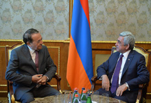 President receives Socintern Secretary-General Luis Ayala