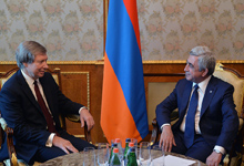 President receives OSCE Minsk Group Co-Chair James Warlick