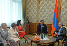President Serzh Sargsyan receives members of Najarian philanthropic family