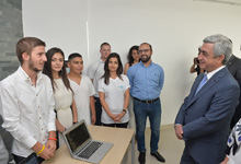 Նախագահը Դիլիջանում հանդիպում է ունեցել &laquo;Լույս&raquo; հիմնադրամի համայնքի ներկայացուցիչների հետ  