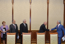 Նախագահ Սերժ Սարգսյանը հանդիպում է ունեցել &laquo;Ազգային միաբանություն&raquo; կուսակցության ներկայացուցիչների հետ