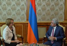 Президент принял посла Соединенного Королевства в Армении Кетрин Лич