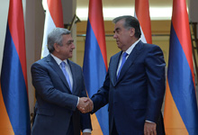 President Serzh Sargsyan meets with Tajikstan&rsquo;s President Emomali Rahmon in Dushanbe