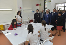 Президент присутствовал на открытии центральной школы Дилижана