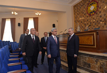 Президент присутствовал на открытии нового корпуса Следственного комитета РА