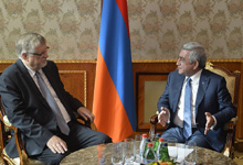 Президент принял Специального представителя ЕС по вопросам Южного Кавказа и кризиса в Грузии Герберта Зальбера