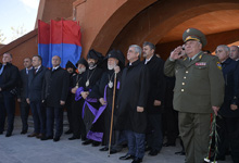 President partakes in solemn events to mark 100th Anniversary of Mount Musa Heroic Battle in Armavir Marz