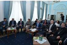 President Serzh Sargsyan received the support team of the Dasaran educational program 
