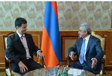Президент принял авторитетного ученого армянского происхождения Артема Оганова
