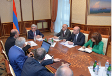 Նախագահը խորհրդակցություն է հրավիրել Արարատի մարզի սոցիալ-տնտեսական իրավիճակը և մարզային գերակայությունները քննարկելու նպատակով