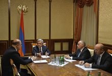 President called a meeting on the issues related to the development programs of Gyumri town and town’s priorities