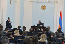 Президент принял членов совета организации &laquo;Студенты-демократы Европы&raquo;